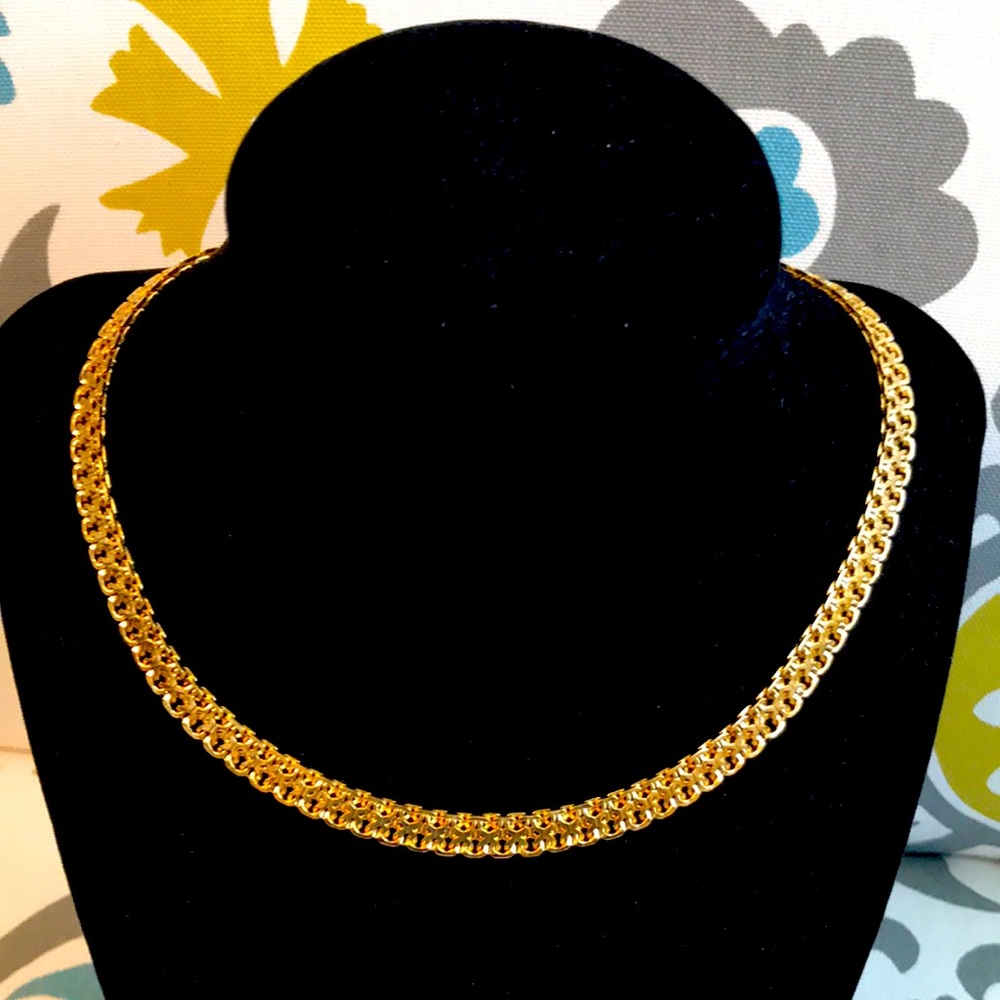 Necklace from Napier